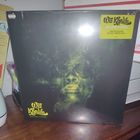Wiz khalifa rolling papers vinyl brand new unopen green and gold collectors item - Picture 1 of 2